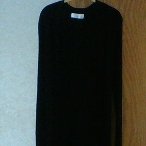 long black sweater /brand new (no tag)